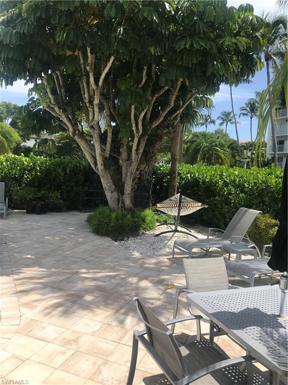CALUSA CLUB - Residential Lease