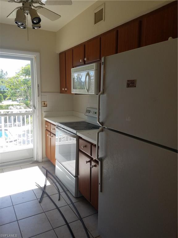 CALUSA CLUB - Residential Lease