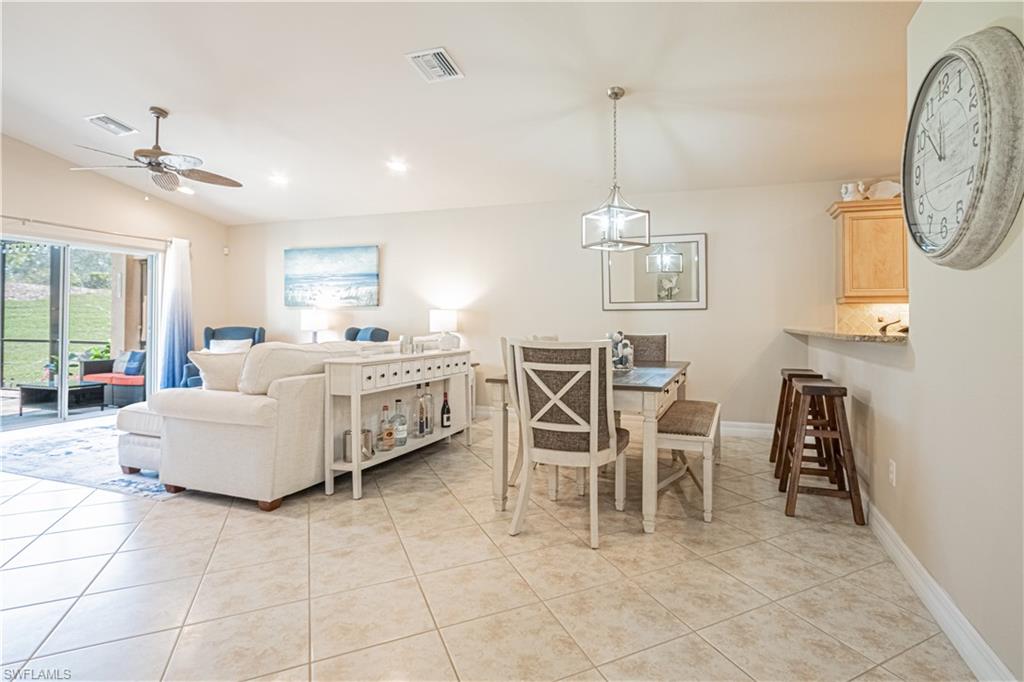 BOTANICA LAKES - Residential