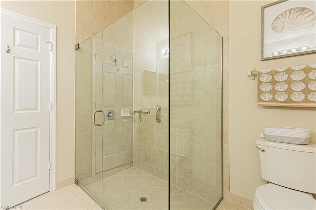 BOTANICA LAKES - Residential