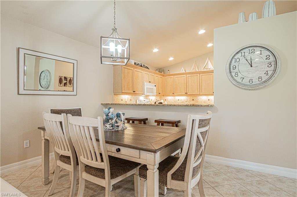 BOTANICA LAKES - Residential
