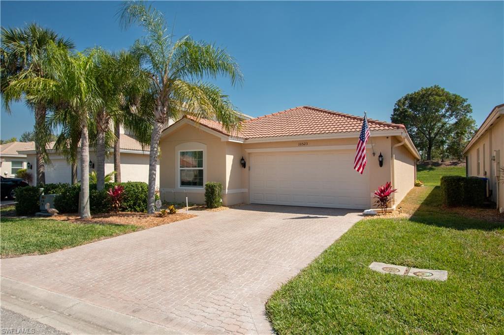 BOTANICA LAKES - Residential