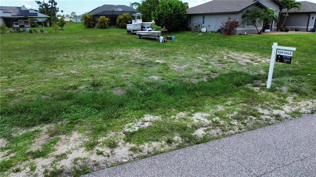 CAPE CORAL - Land