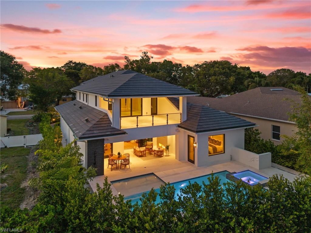 LAKE PARK - Residential