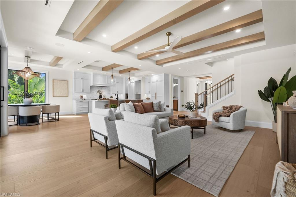 LAKE PARK - Residential