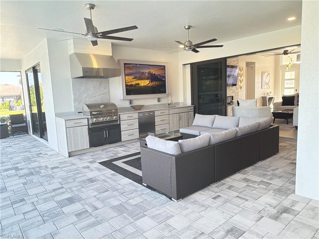 YACHT CLUB - Residential