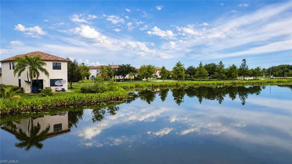 COQUINA AT MAPLE RIDGE - Residential