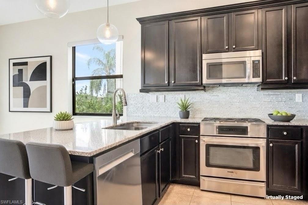 COQUINA AT MAPLE RIDGE - Residential
