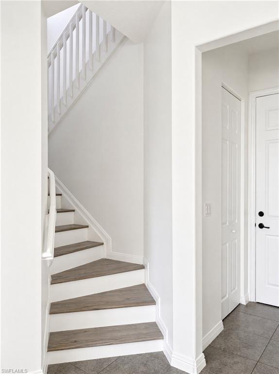 COQUINA AT MAPLE RIDGE - Residential