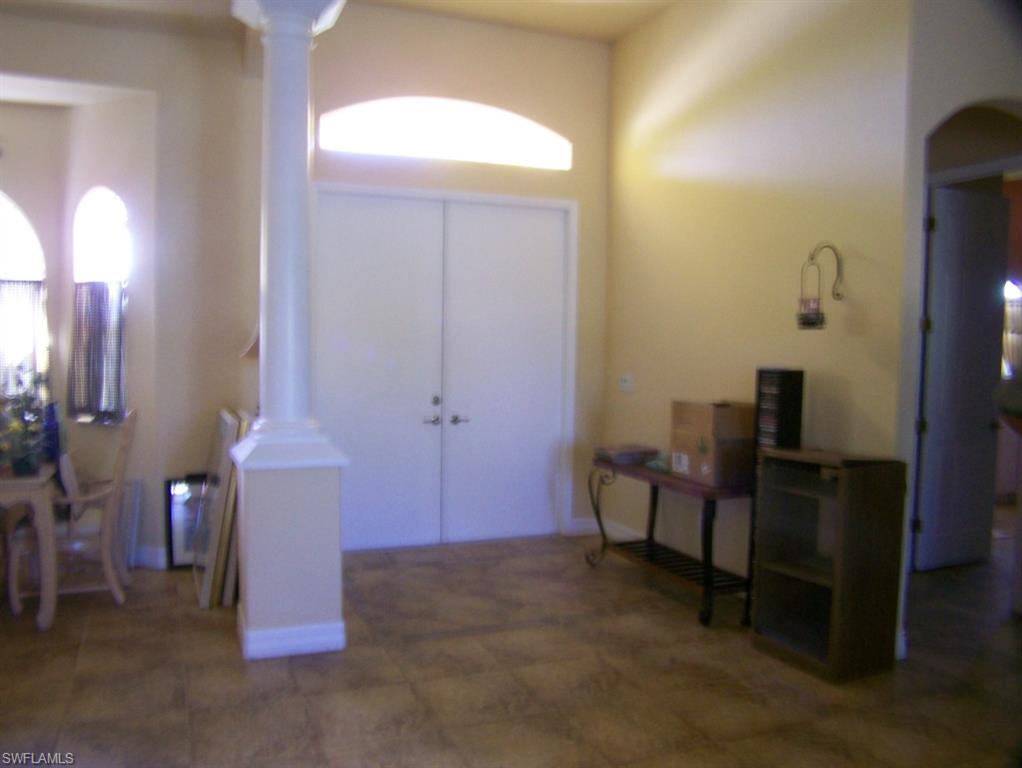 TWIN LAKE ESTATES - Residential