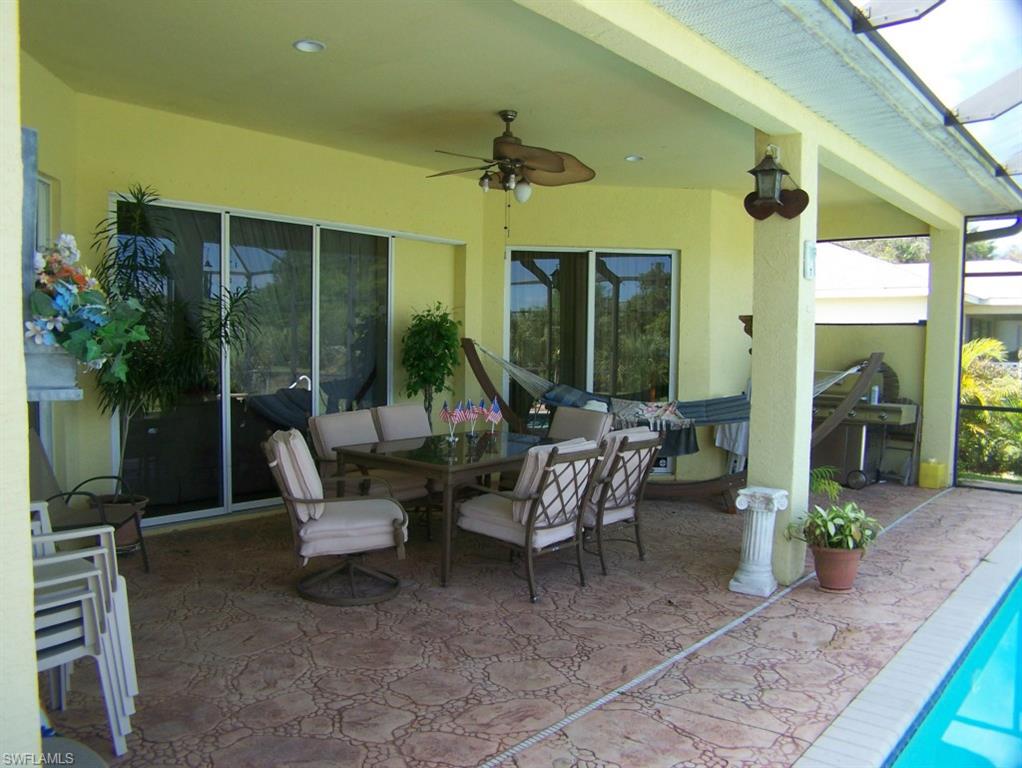 TWIN LAKE ESTATES - Residential