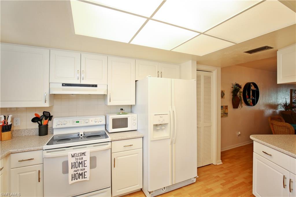 LAKEVIEW GARDENS - Residential