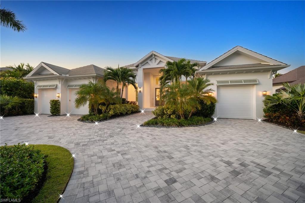 MOORINGS - Residential