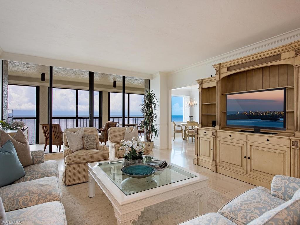 CARLYSLE AT BAY COLONY - Residential