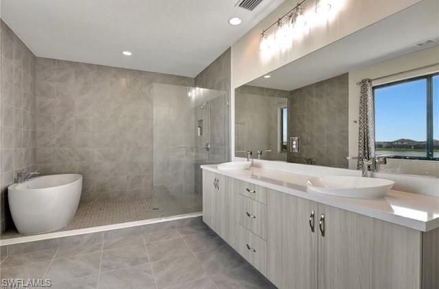 MAPLE RIDGE - Residential Lease