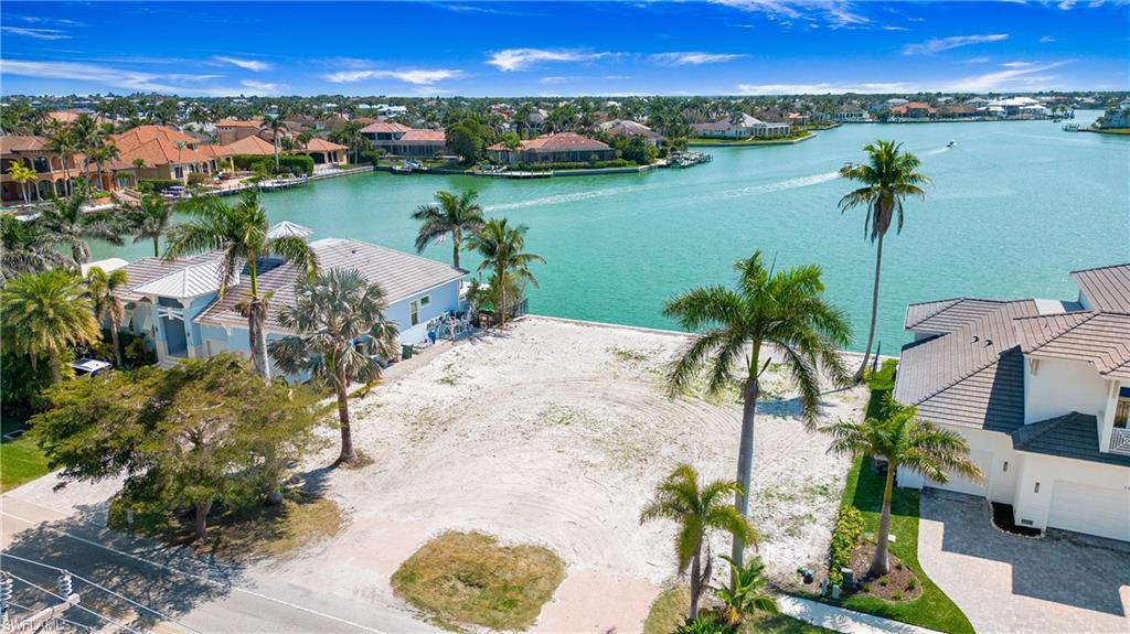 MARCO ISLAND - Land