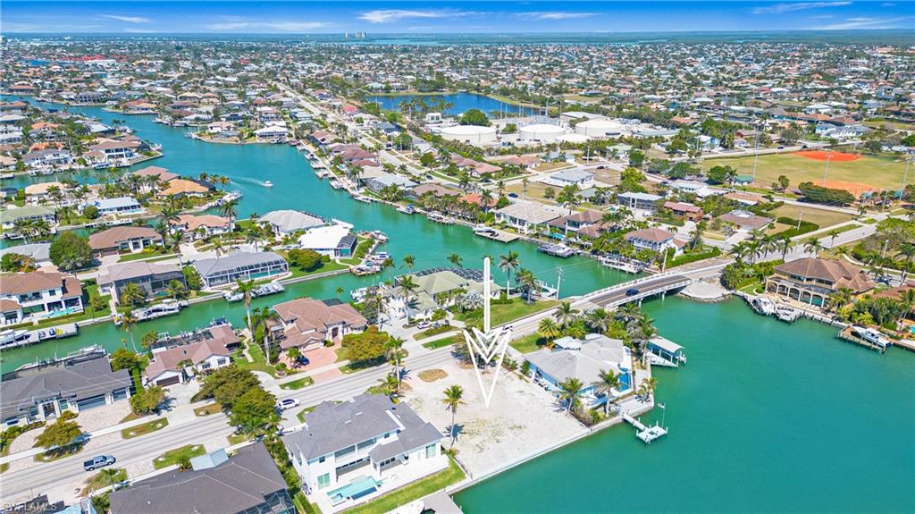 MARCO ISLAND - Land