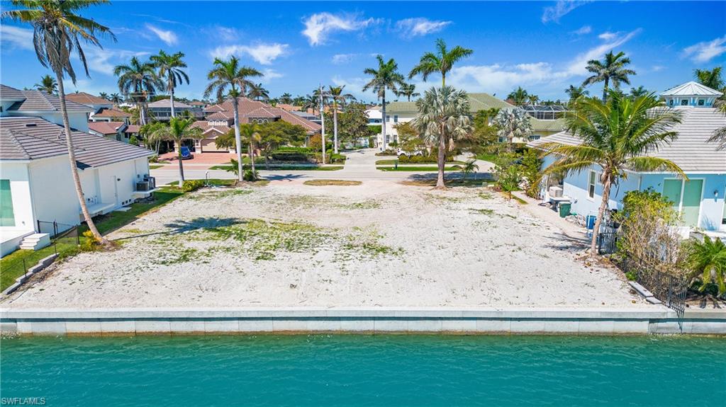 MARCO ISLAND - Land
