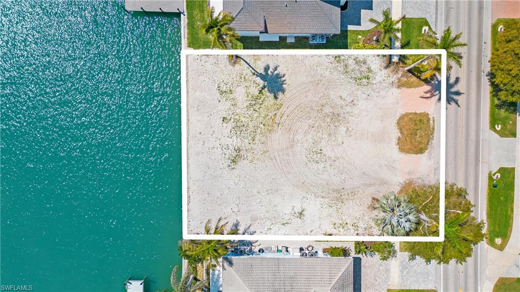 MARCO ISLAND - Land