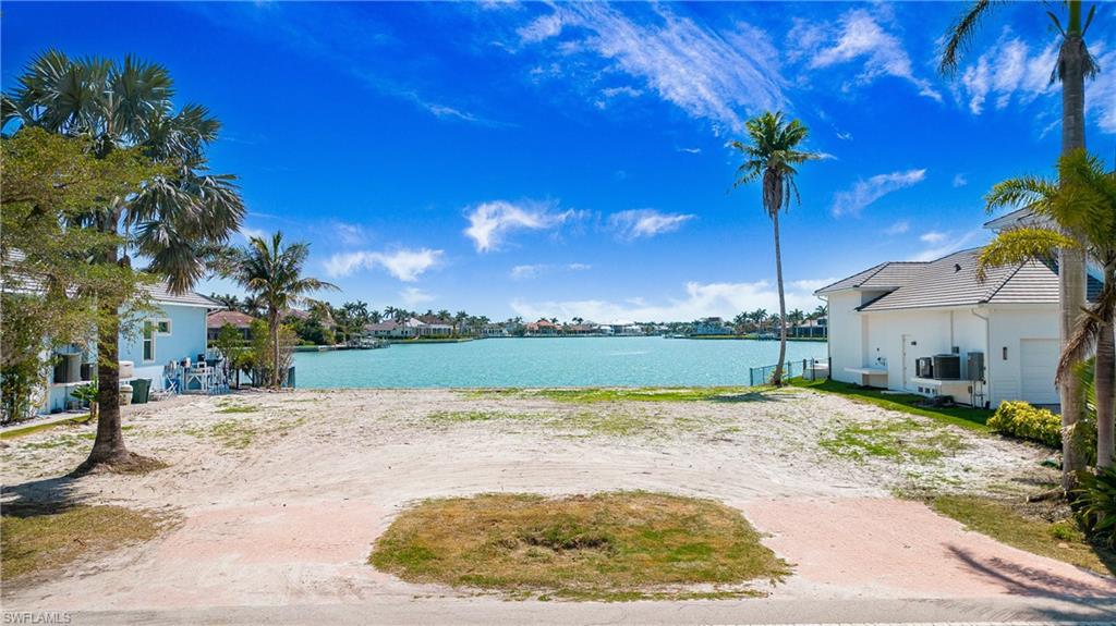 MARCO ISLAND - Land