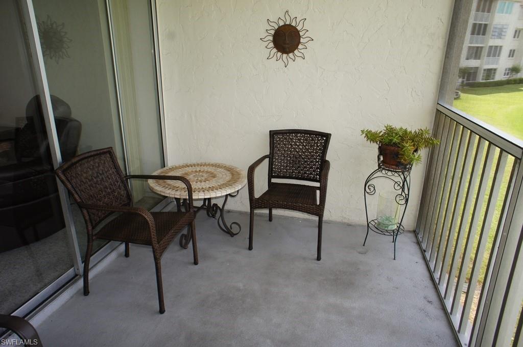 SEVEN LAKES - Residential
