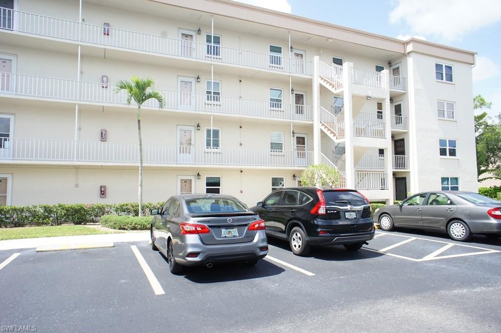 SEVEN LAKES - Residential
