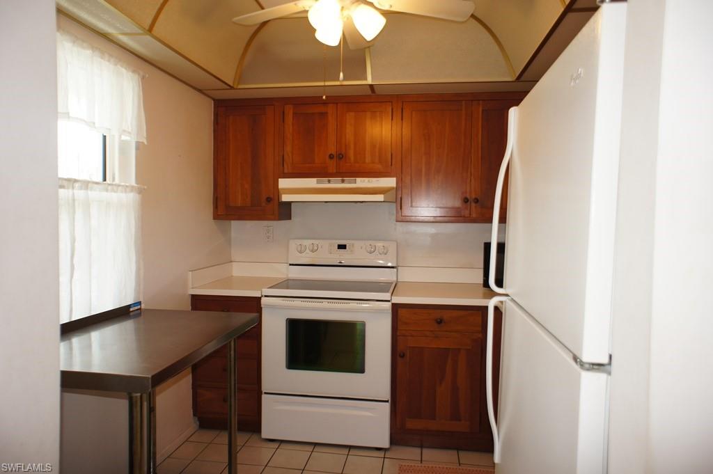 SEVEN LAKES - Residential
