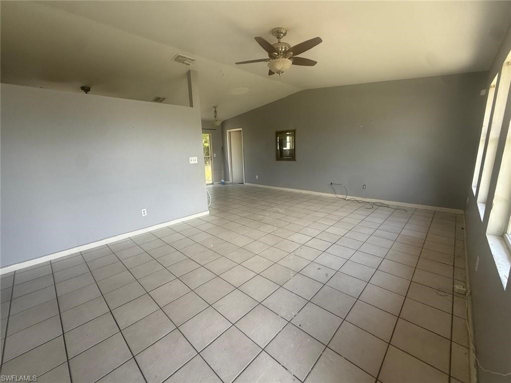 CAPE CORAL - Residential