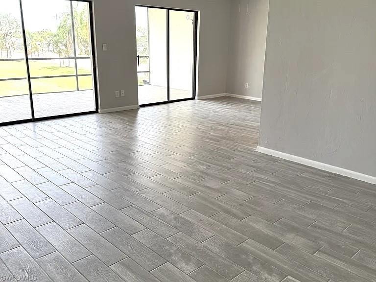 ST CLAIR GARDEN CONDO - Residential