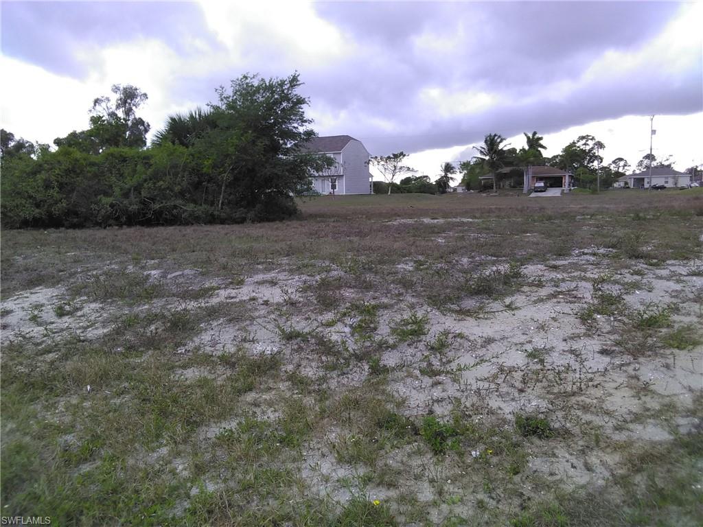 CAPE CORAL - Land