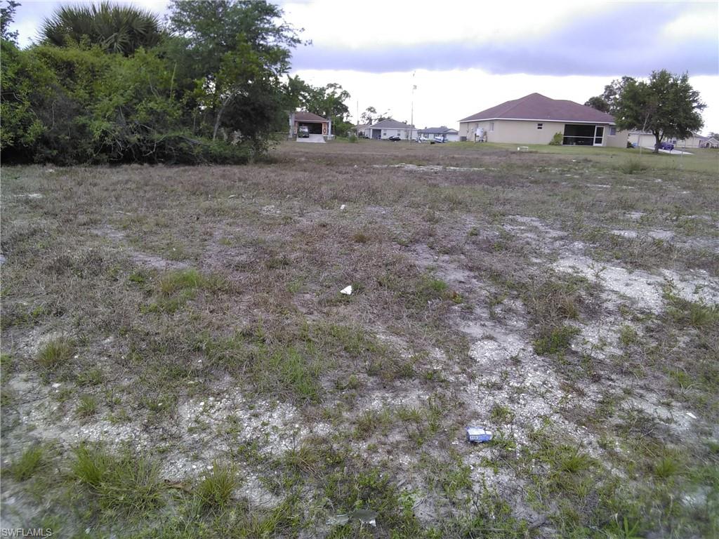 CAPE CORAL - Land