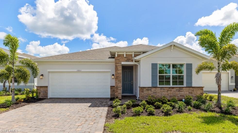 CORAL BAY - Residential