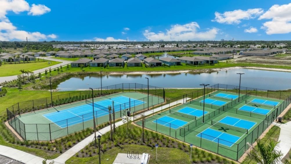 CORAL BAY - Residential