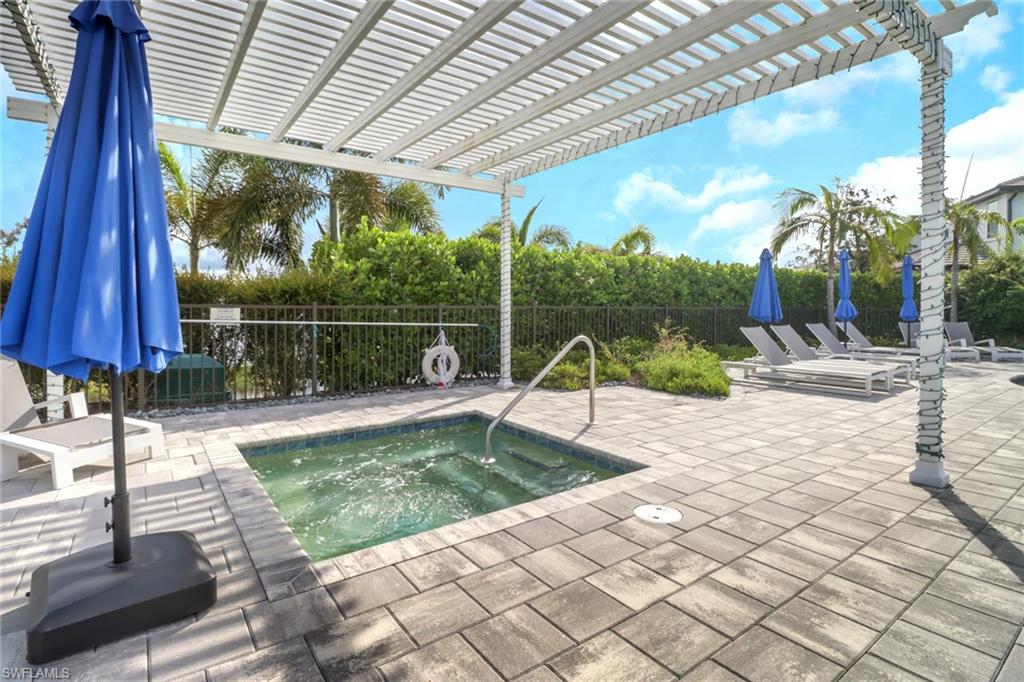 ABACO POINTE - Residential