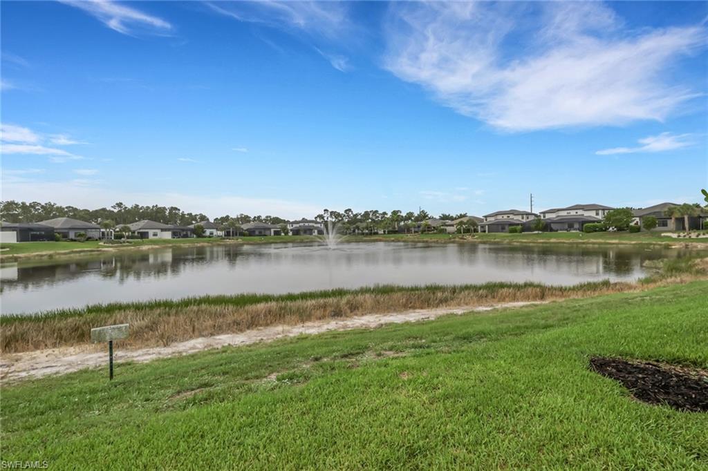 ABACO POINTE - Residential