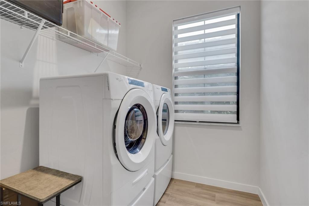 ABACO POINTE - Residential