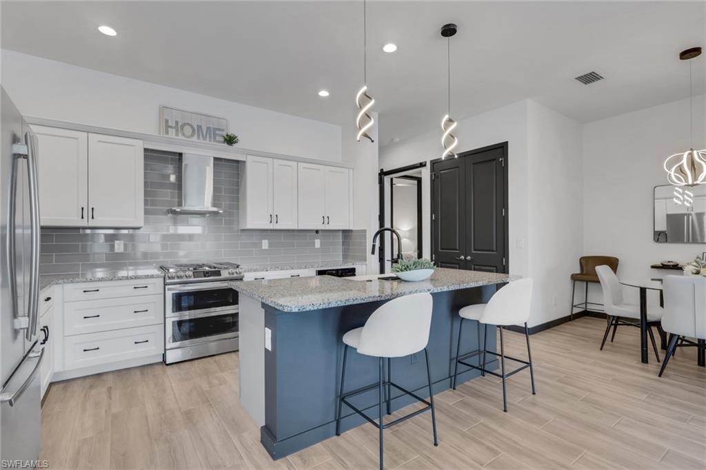 ABACO POINTE - Residential