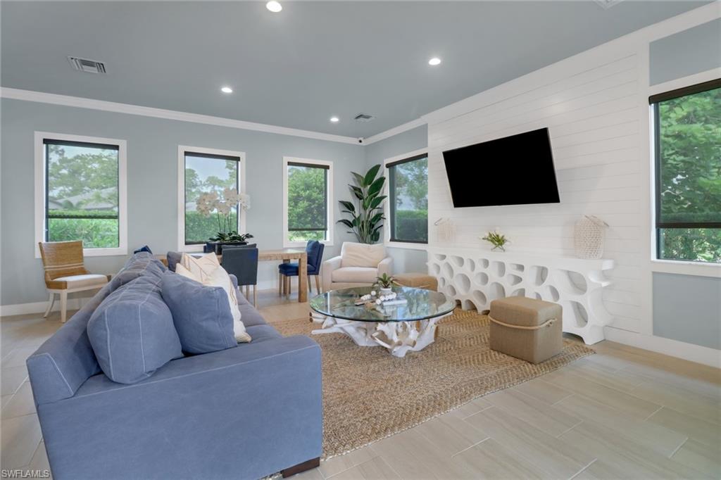 ABACO POINTE - Residential