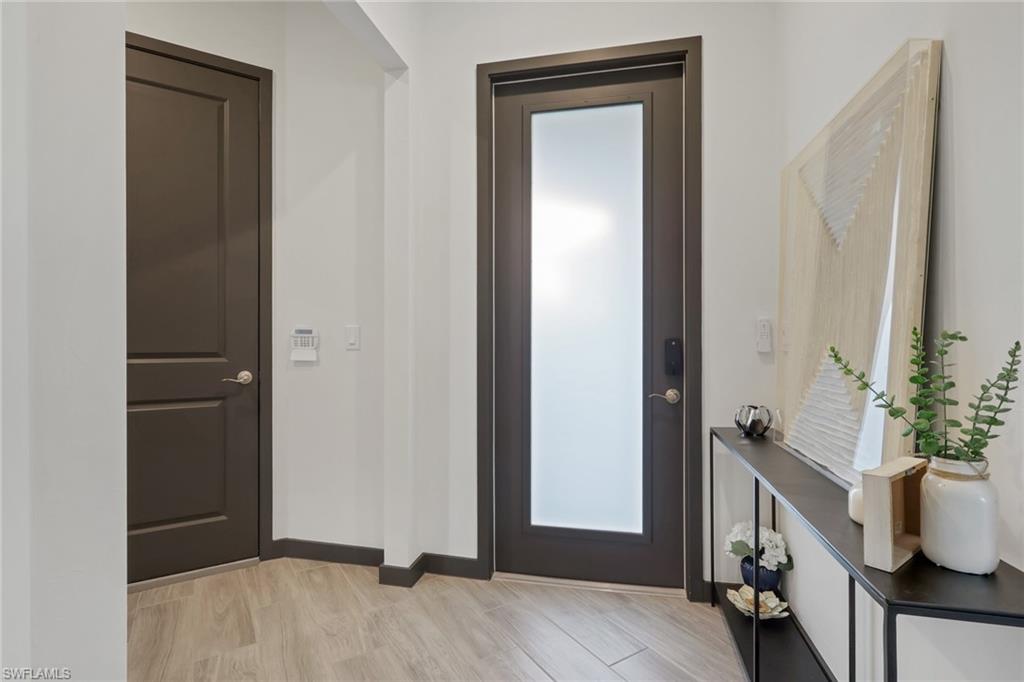 ABACO POINTE - Residential