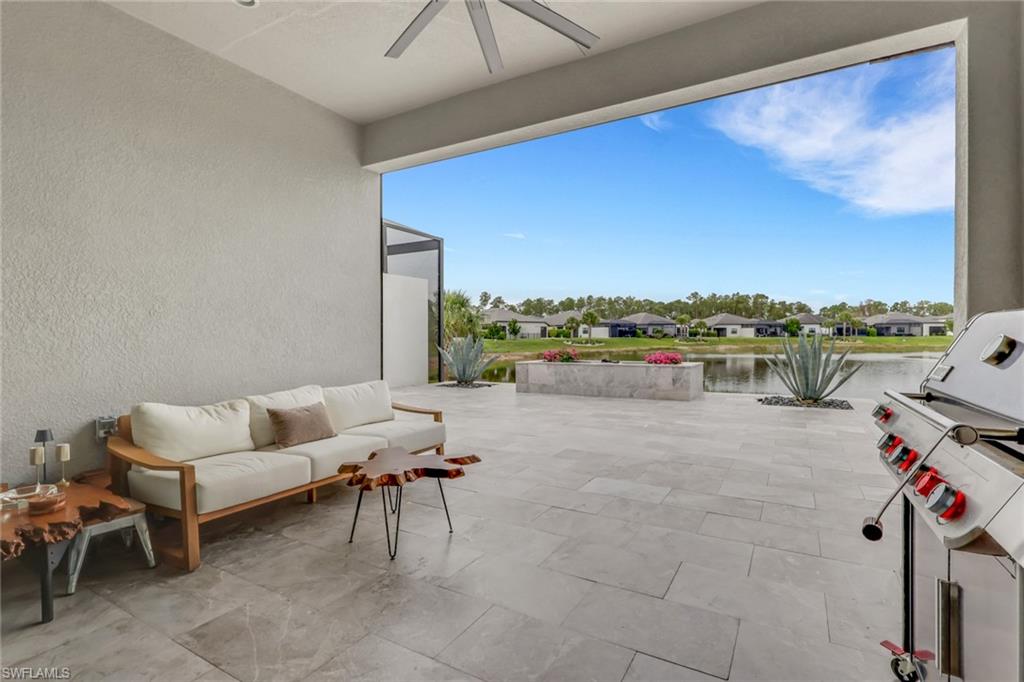 ABACO POINTE - Residential