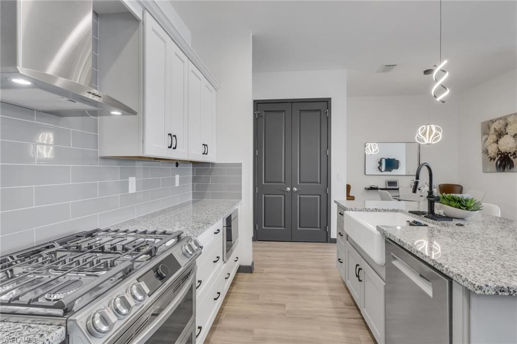 ABACO POINTE - Residential