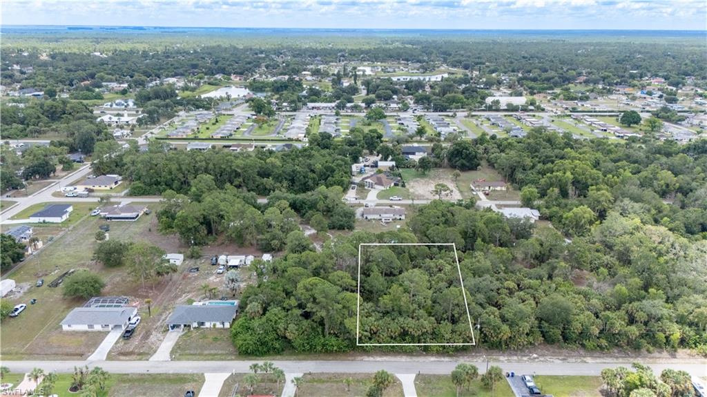 LEHIGH ACRES - Land