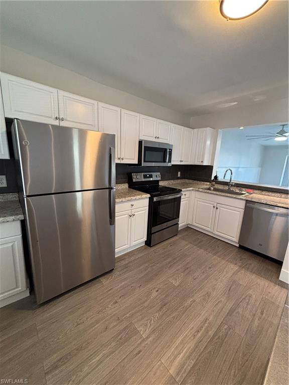 VILLAGES AT EMERALD LAKES - Residential Lease