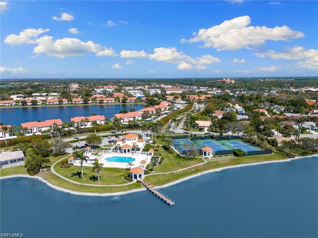 VILLAGES AT EMERALD LAKES - Residential Lease