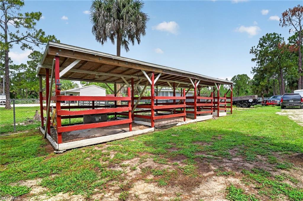 GOLDEN GATE ESTATES - Residential