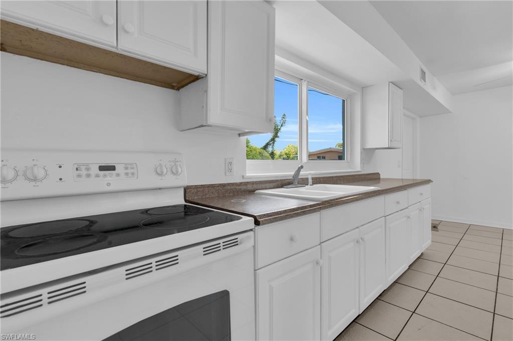 NORTH FORT MYERS - Residential