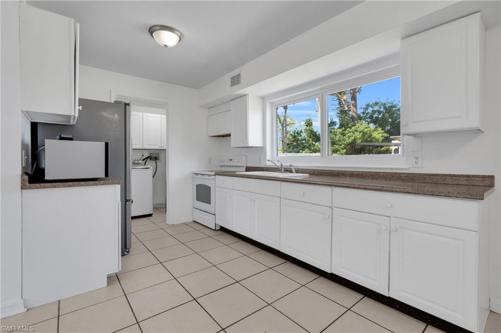 NORTH FORT MYERS - Residential