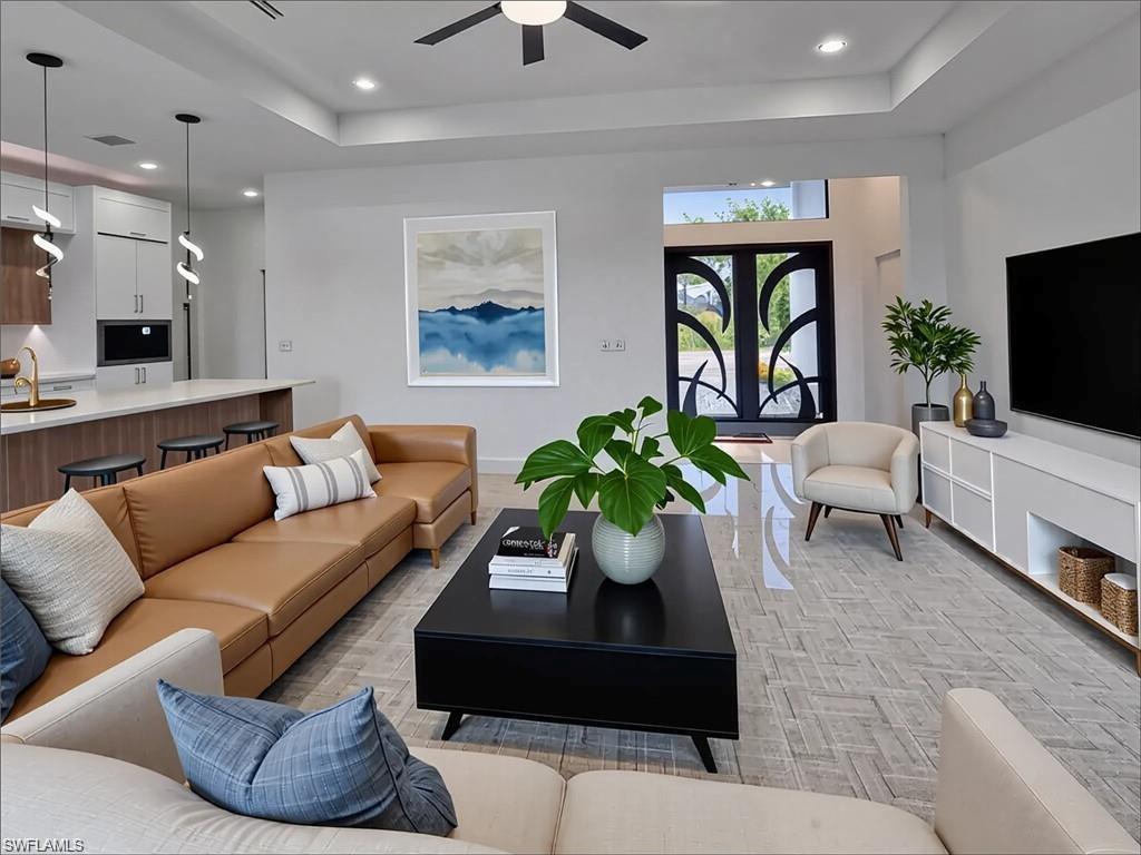 CAPE CORAL - Residential Lease