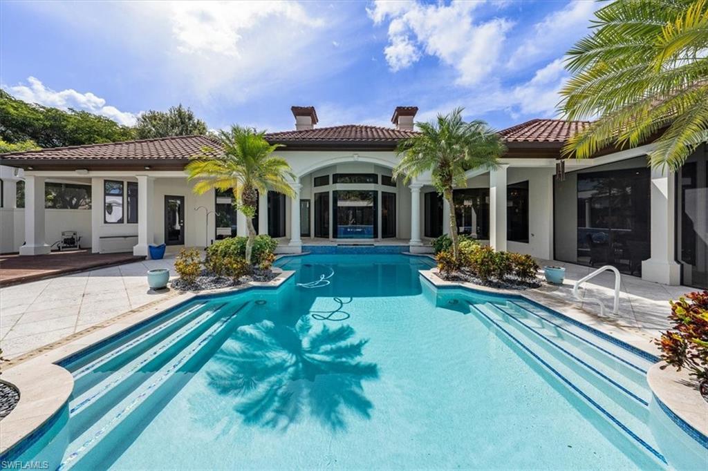 ESTATES AT GREY OAKS - Residential
