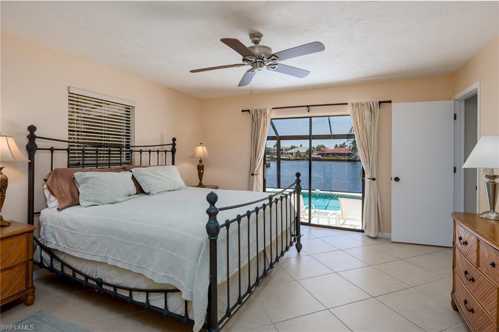MARCO BEACH - Residential